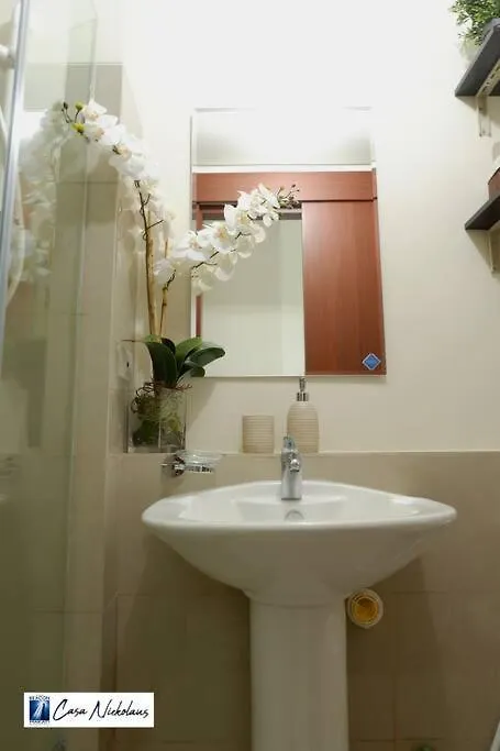 Casa Niekolaus I Cozy Studio Unit And Free Parking مانيلا الفلبين