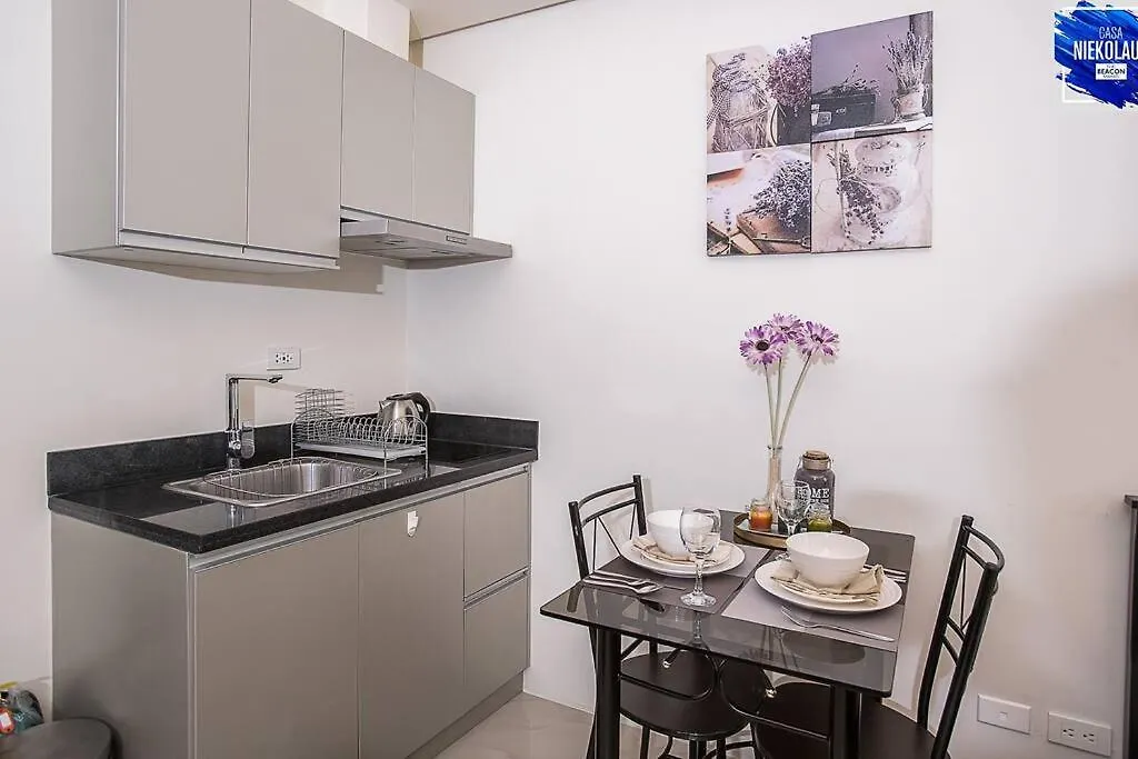 Apartment Casa Niekolaus I Cozy Studio Unit And Free Parking Manila