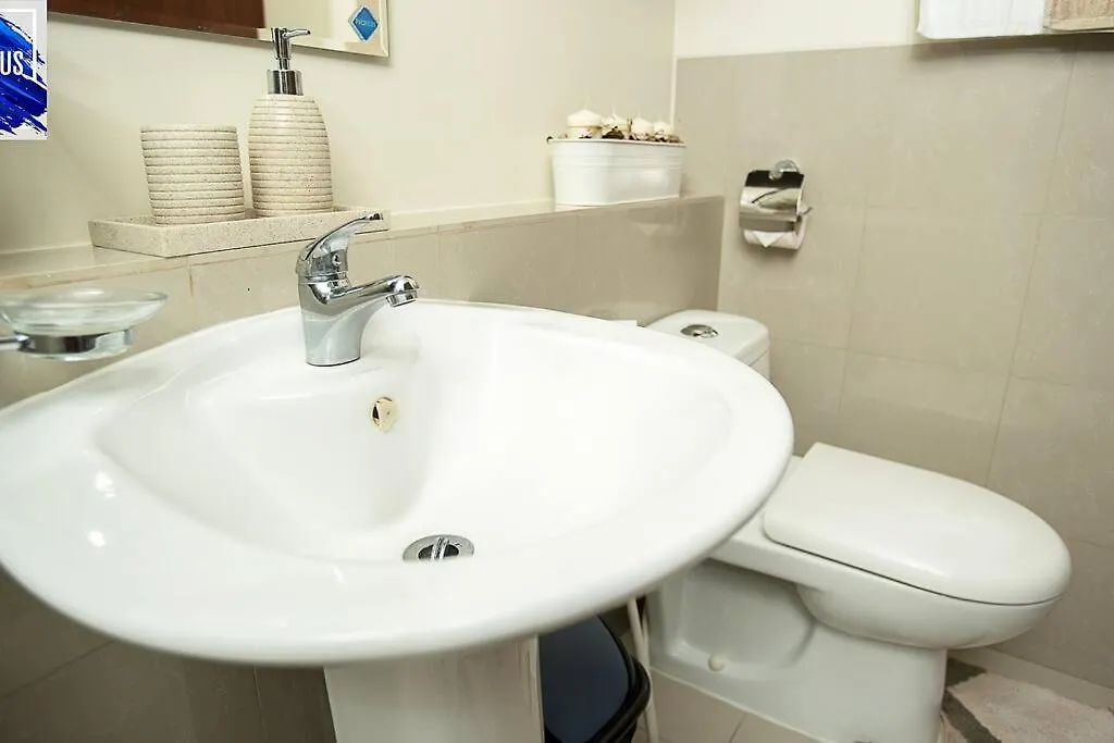 Casa Niekolaus I Cozy Studio Unit And Free Parking Manila Lejlighed